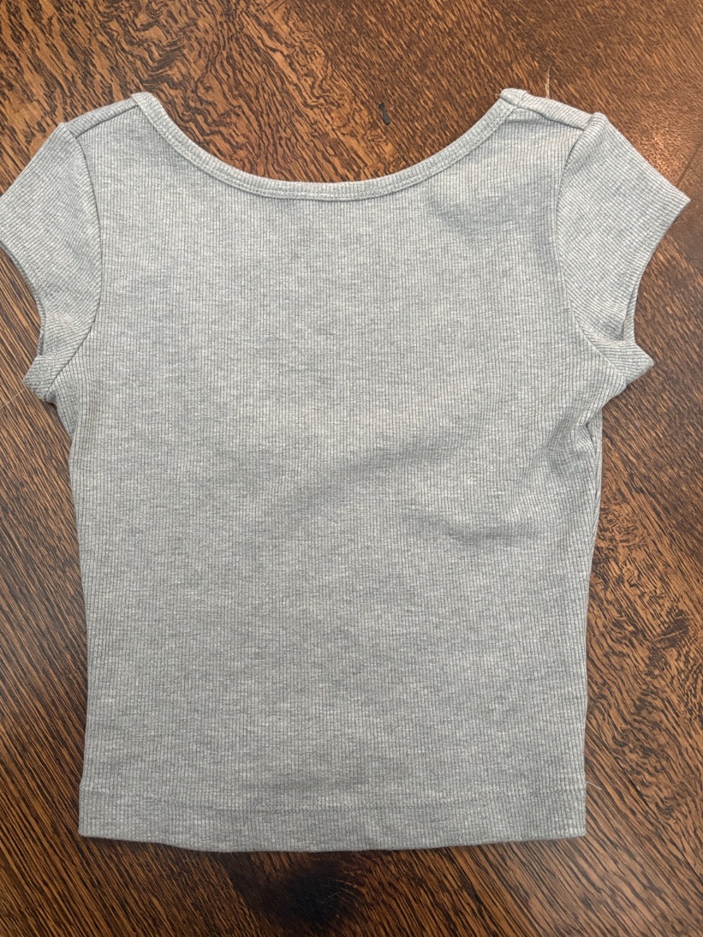 Dynamite Light Gray Ribbed Short Sleeve Tee with Low Back